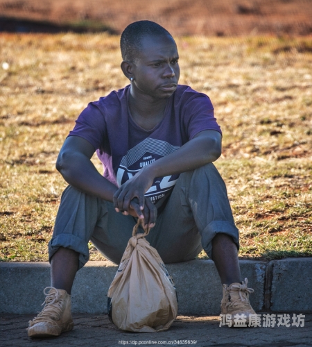 黑人生存，新闻资讯网站上的多元视角黑人的尺寸比中国人大多少