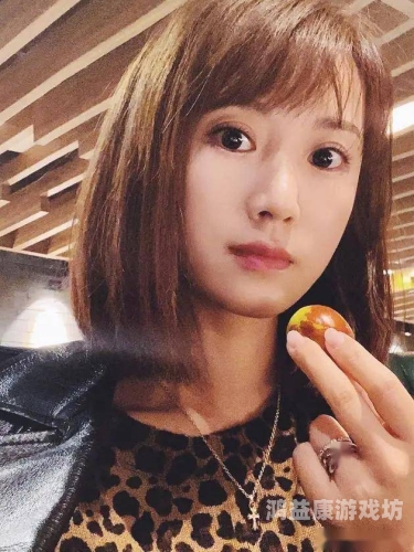亚洲精品国产极品美女mm131，魅力四溢的时尚女神亚洲精心