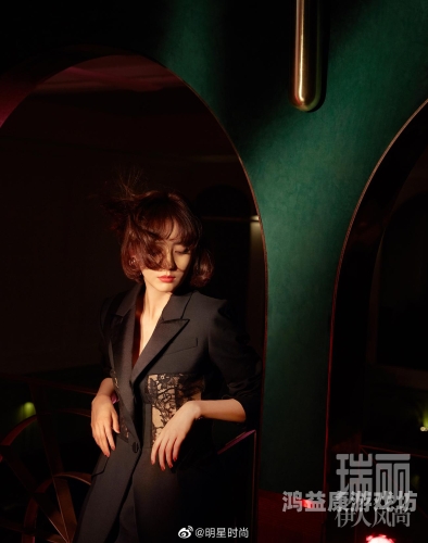 伊人夜夜享精品，新闻资讯网站深度解读