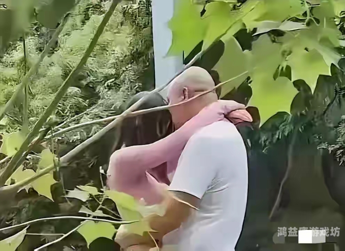 饥渴少妇打桩饥渴少妇打桩，新闻资讯网站揭秘